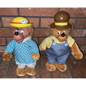 Vintage 1984 Berenstain Bears Plush Set Mama Papa Bear Hard Face Emotions Mattel